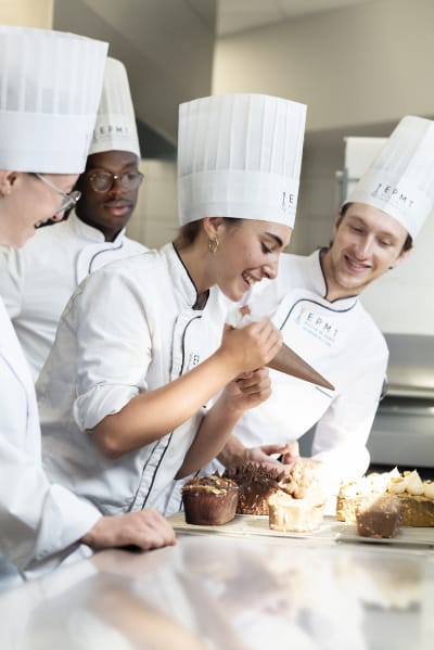 Métiers en pâtisserie : les différentes carrières dans la pâtisserie