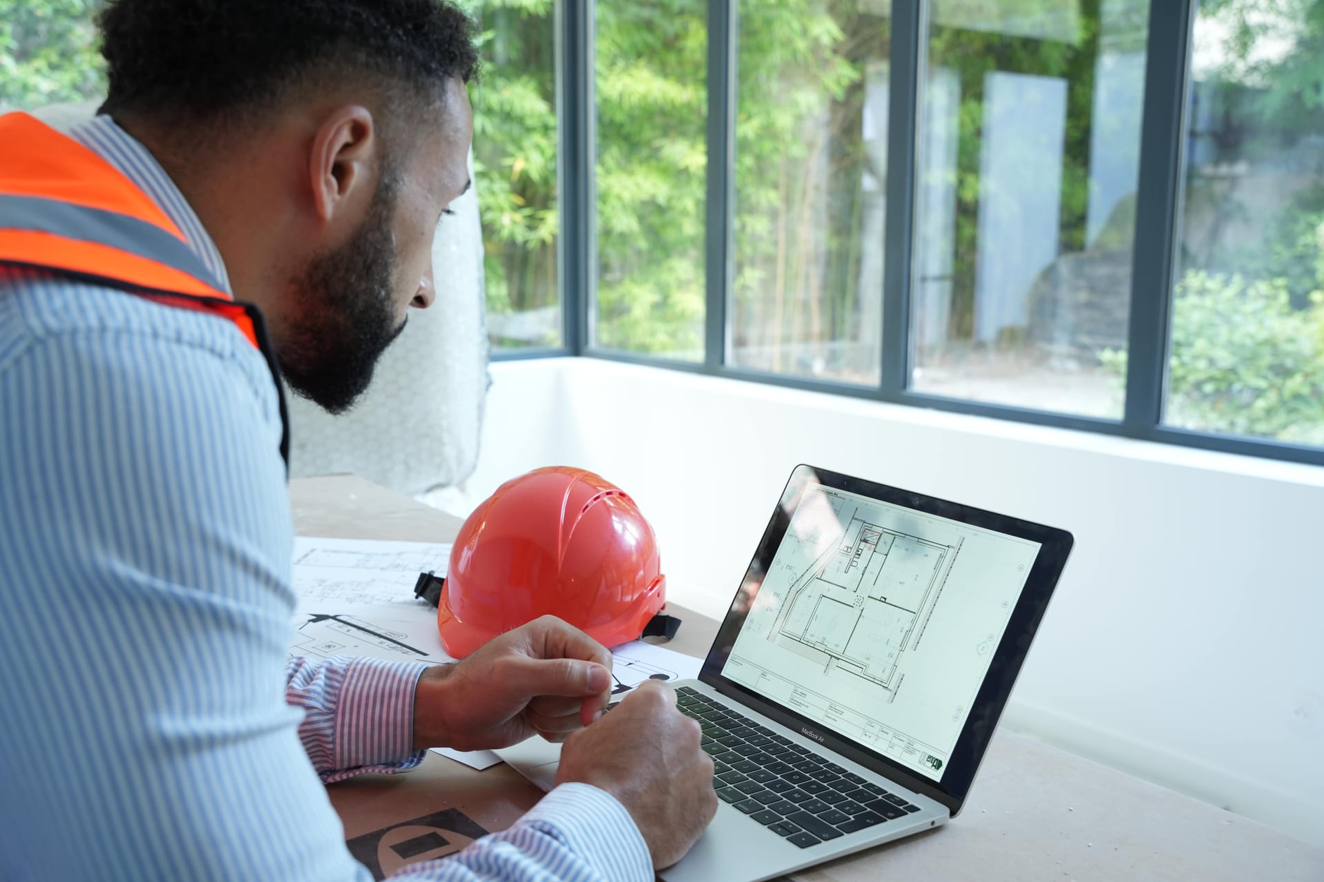 Les carrières professionnelles dans la rénovation énergétique du bâtiment