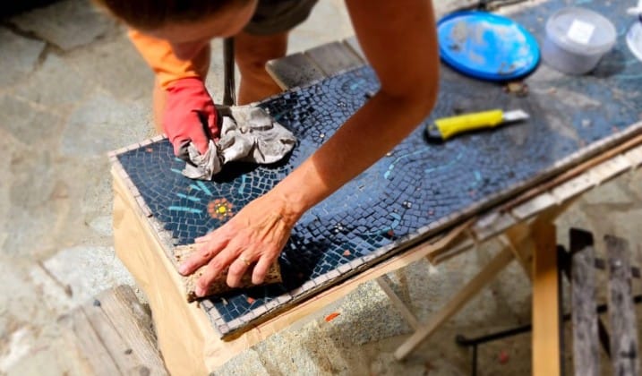 Décorateur spécialiste en mosaïque 